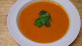 Romige Tomaten-Basilicum soep volgens Italiaans recept